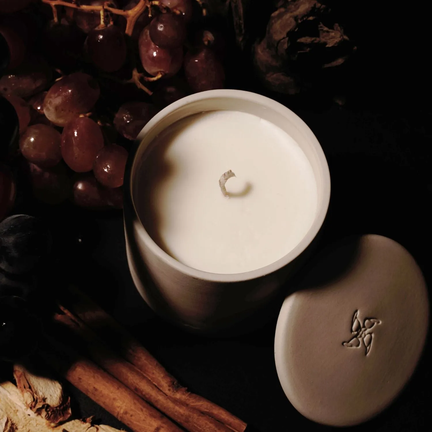 Bui Scented Candle -  Fireplace