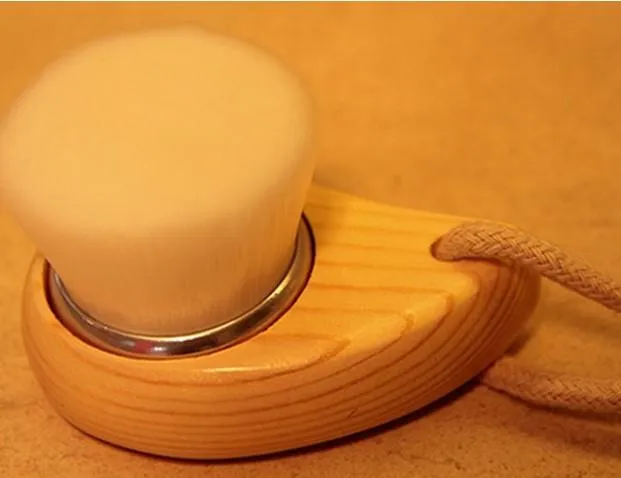 Japanese Facial Brush