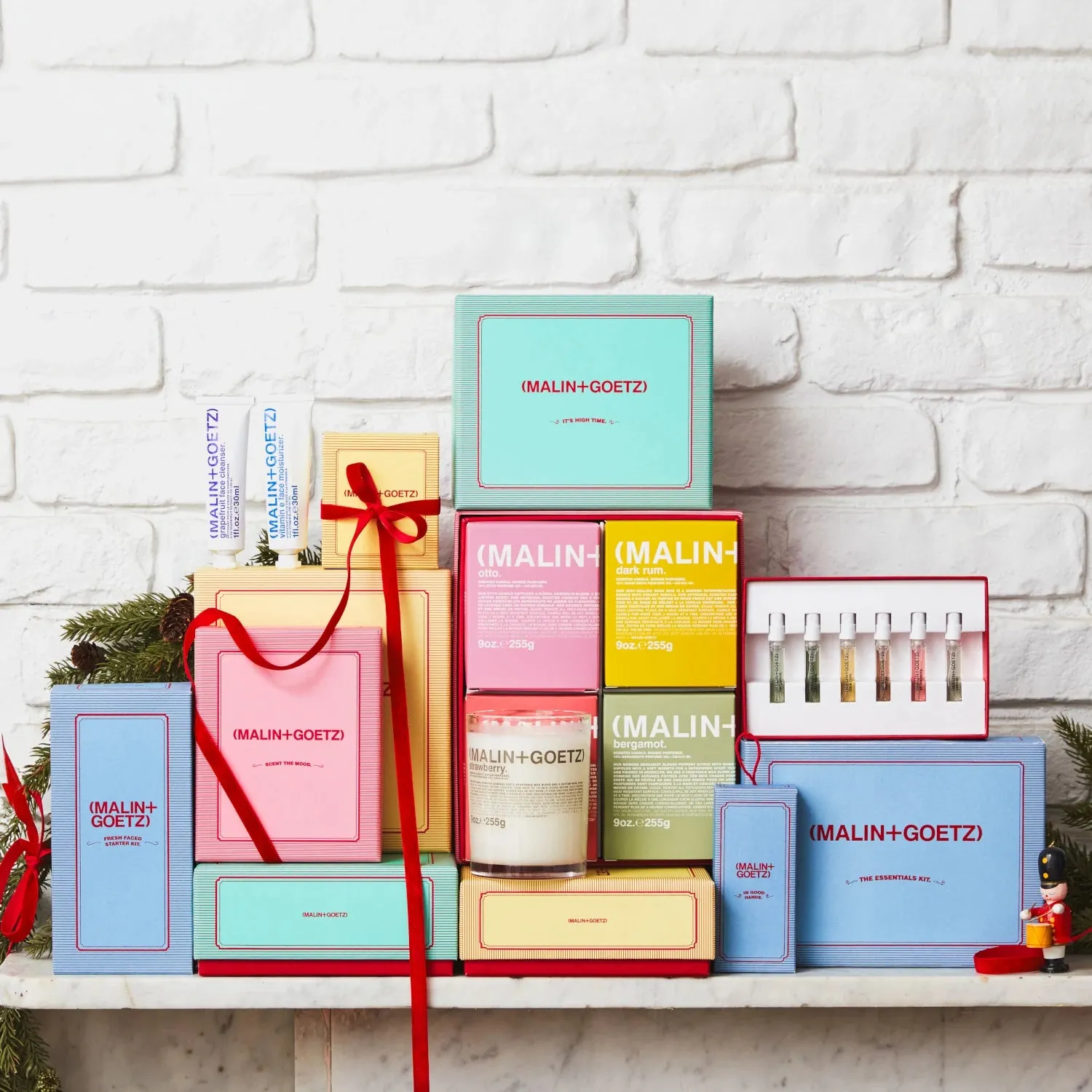 Malin Goetz 'Strawberry Reimagined' - Perfume Oil   Votive Gift Set