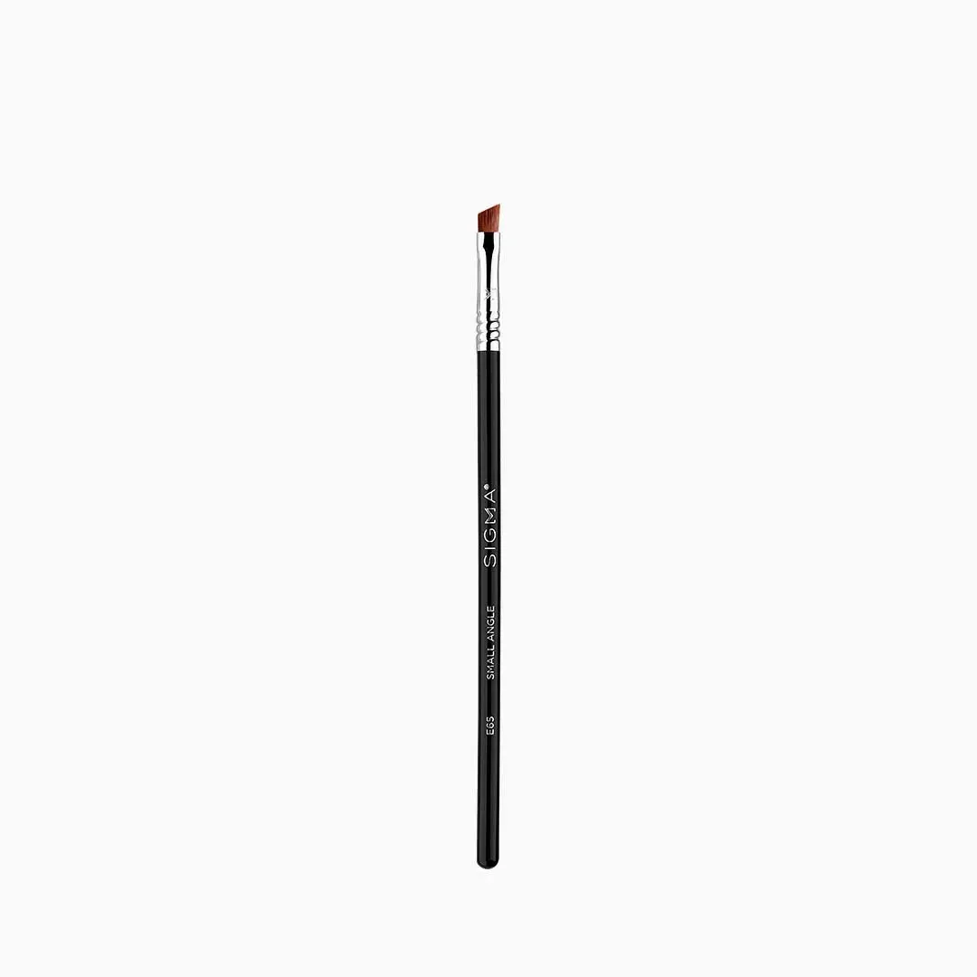 Sigma Beauty E65 Small Angle Brush